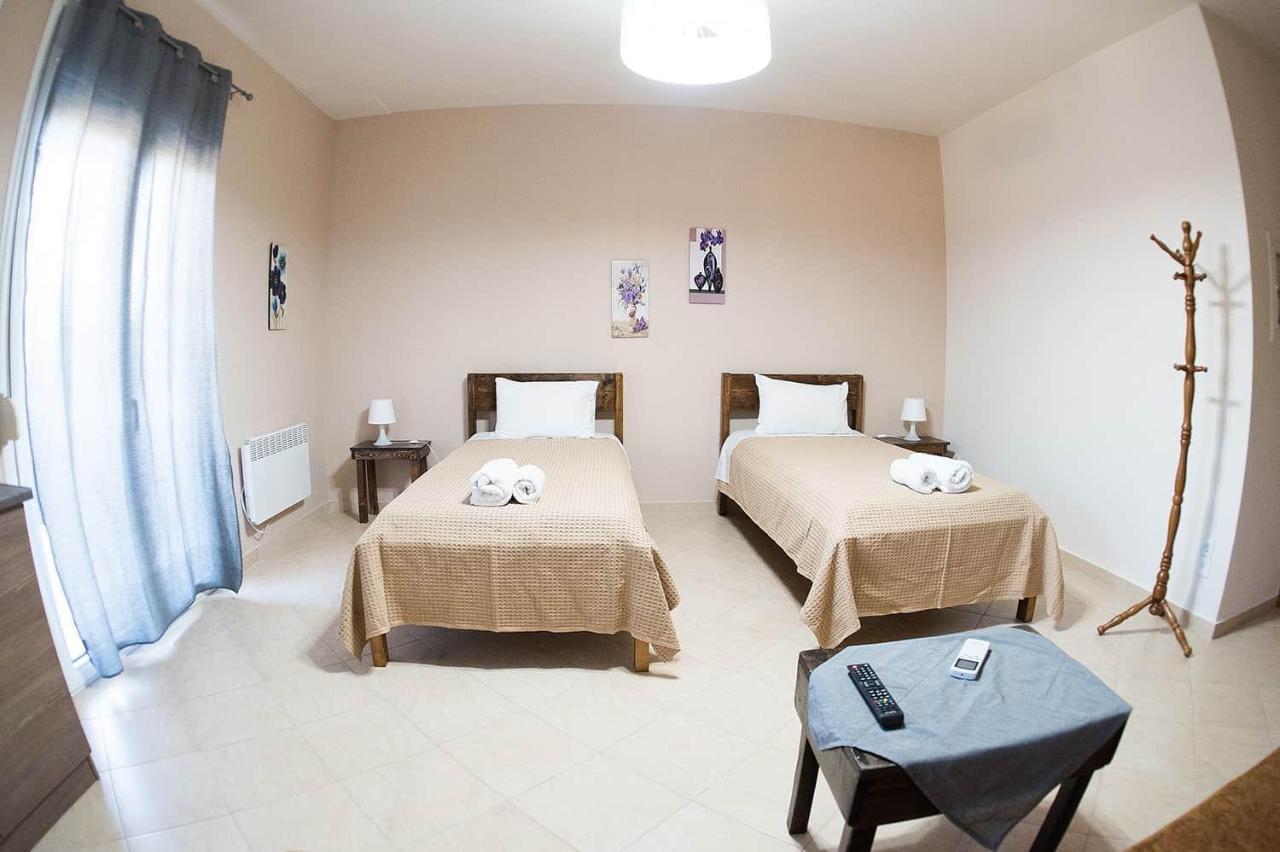Apartamento Mirmidones Anesis Agrelia Exterior foto